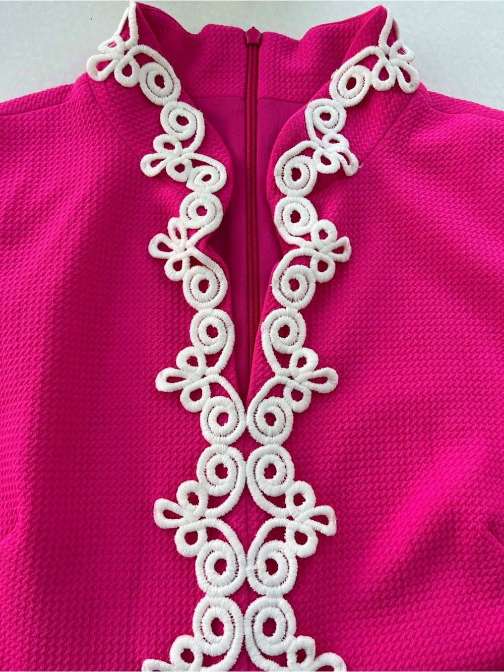 Vince Camuto Women’s Sleeveless Hot Pink Shift Dress with Decorative Trim! Retro - Picture 7 of 12